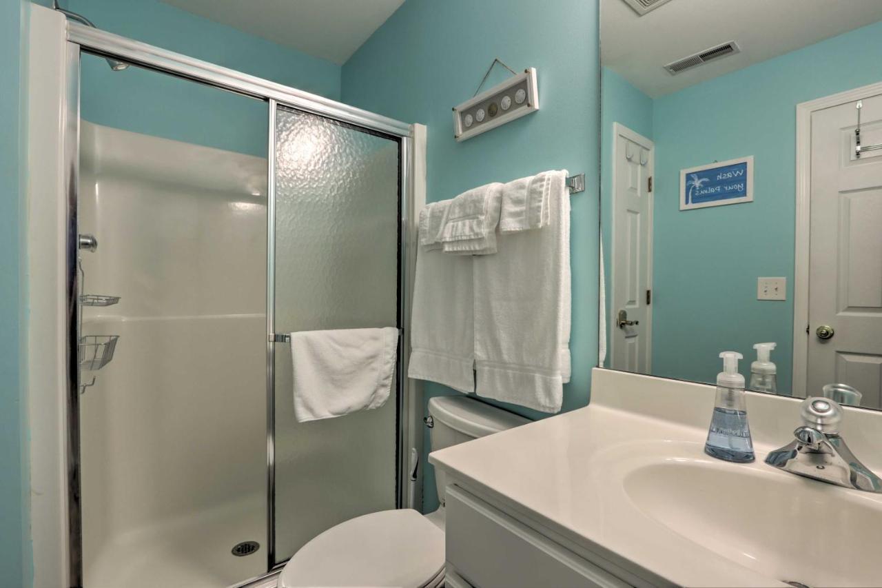The Lake Escape With Balcony And Pool Access! Camdenton Eksteriør billede